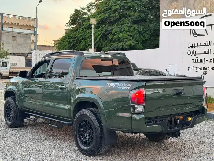 Toyota Tacoma 2021 photo 2