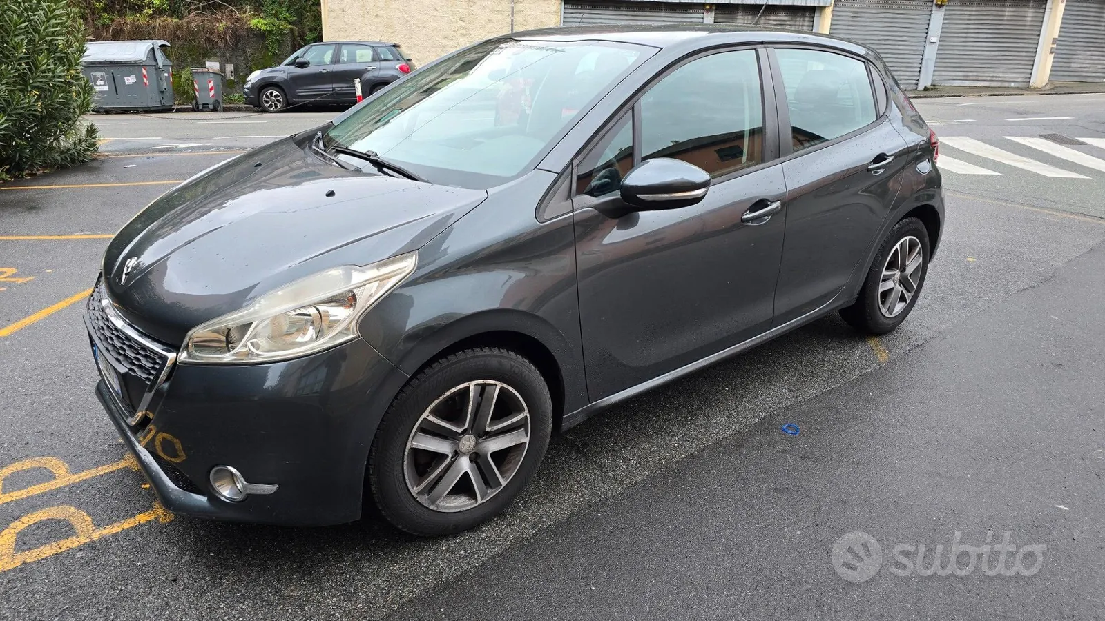 Peugeot 208 2015 photo 2