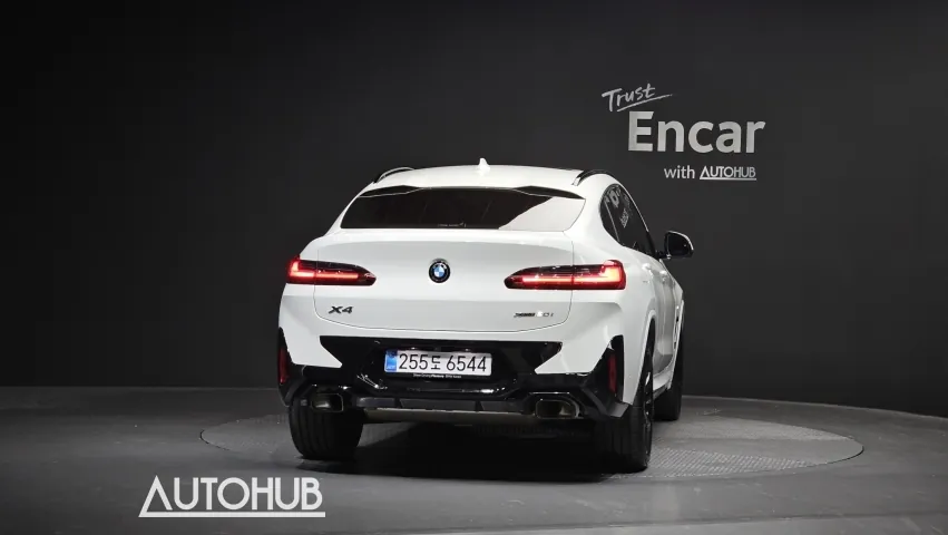 BMW X4 2025 photo 4