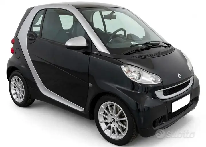 Smart Fortwo 2011 photo 2