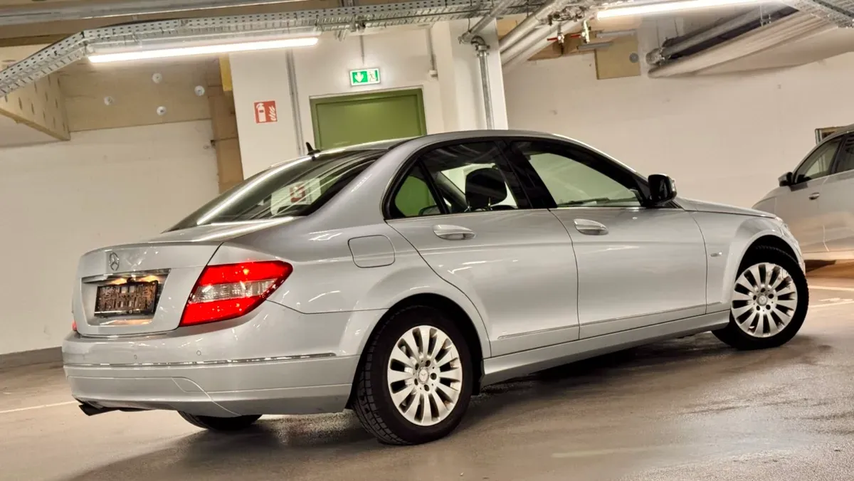 Mercedes-Benz C-Class 2008 photo 3