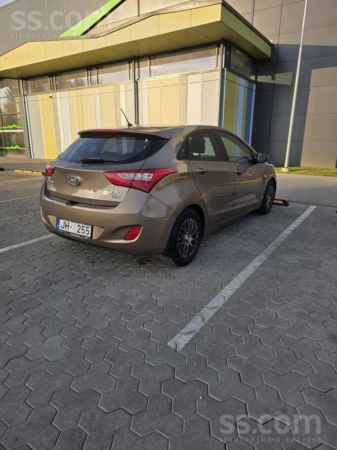 Hyundai I30 2013 photo 2