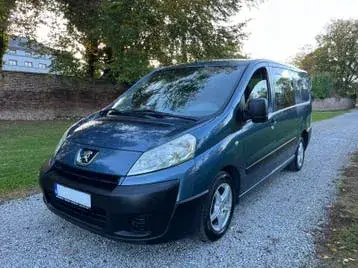 Peugeot Expert Combi