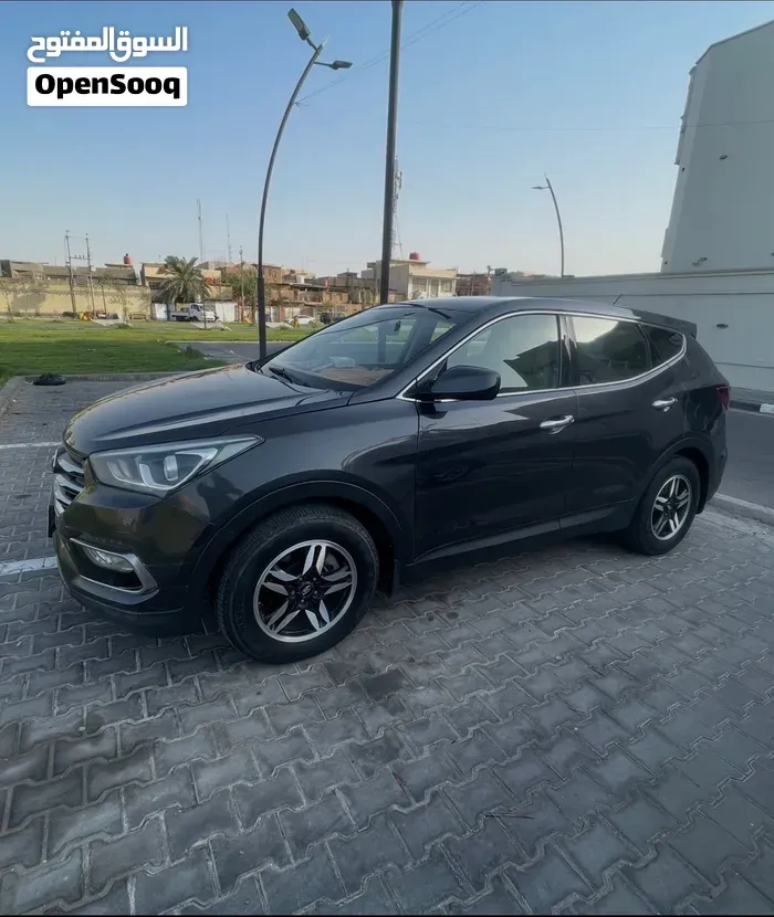 Hyundai Santa Fe 2018 photo 4