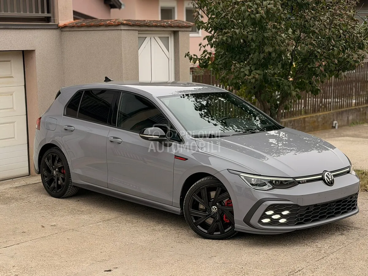 Volkswagen Golf 8 2023 photo 3