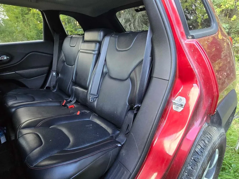 Jeep Cherokee 2015 photo 2