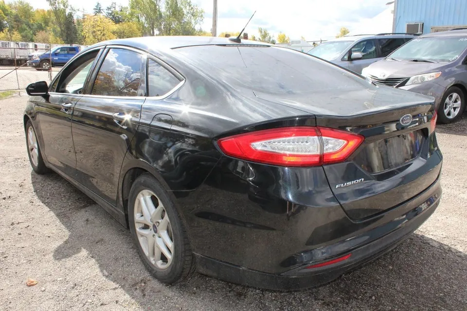 Ford Fusion 2015 photo 4