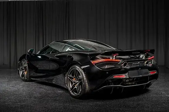 Mclaren 720S 2022 photo 3