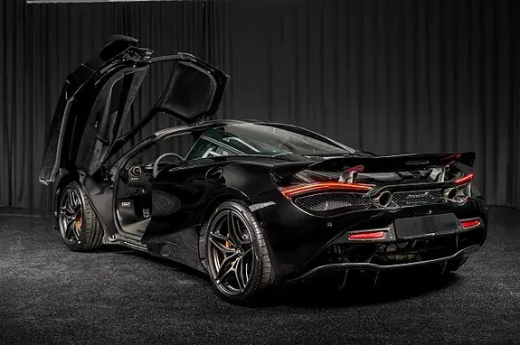 Mclaren 720S 2022 photo 4