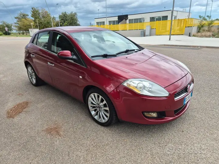 Fiat Bravo 2009 photo 2