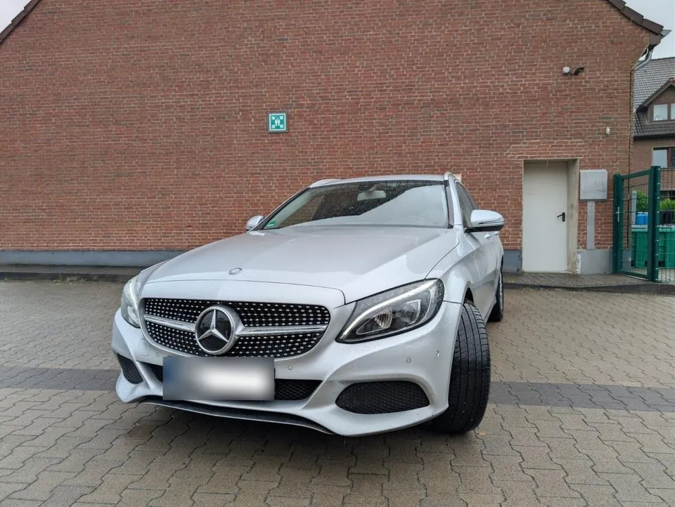 Mercedes-Benz C250D