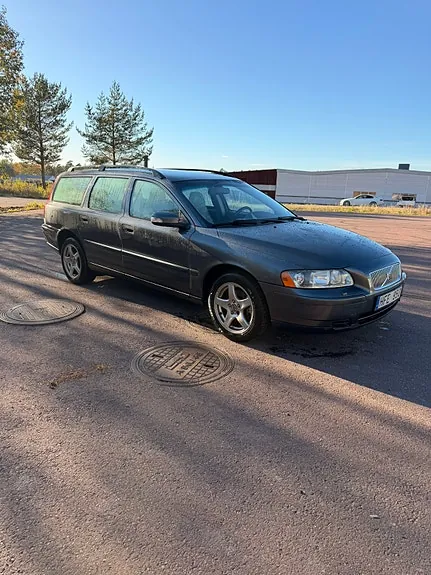 Volvo V70 2007 photo 2