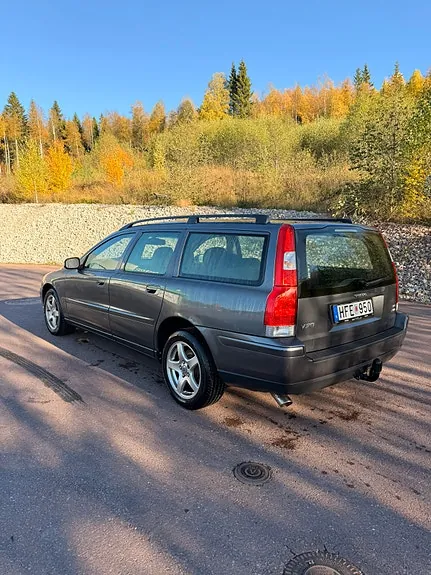 Volvo V70 2007 photo 4