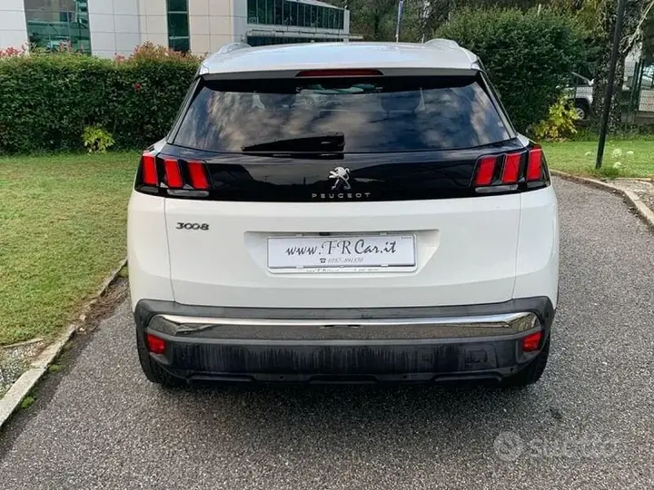 Peugeot 3008 2018 photo 5
