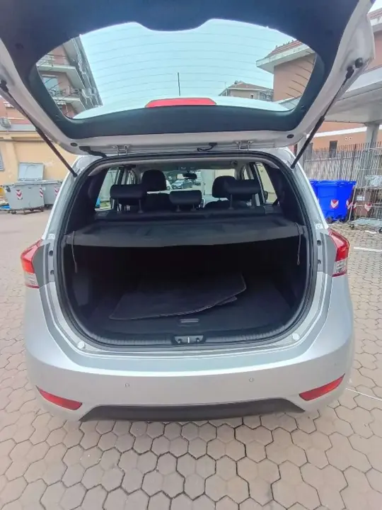 Hyundai I20 2015 photo 5