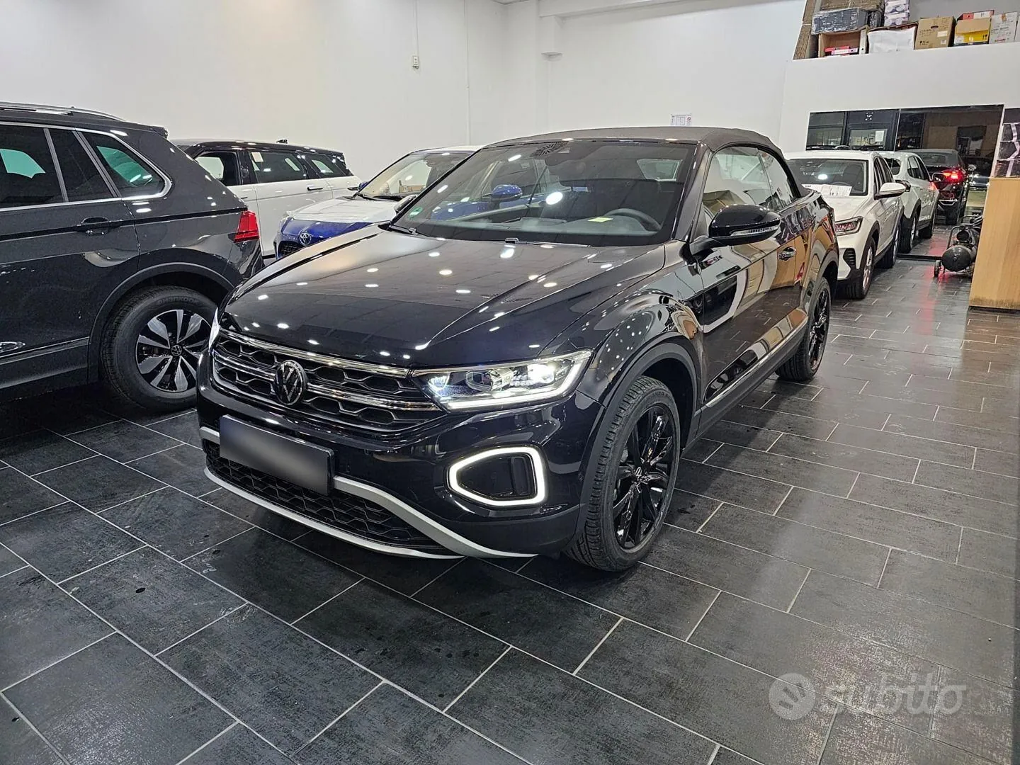 Volkswagen T-Roc 2023 photo 4
