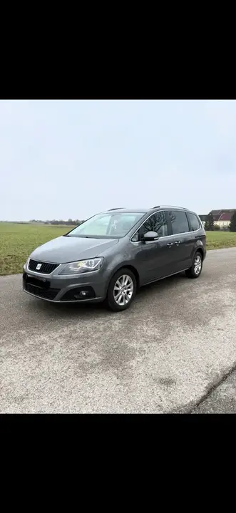 Seat Alhambra 2013 photo 2