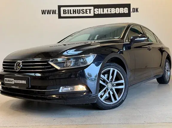 Volkswagen Passat 2016 photo 2