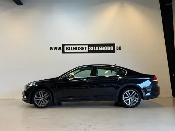 Volkswagen Passat 2016 photo 5