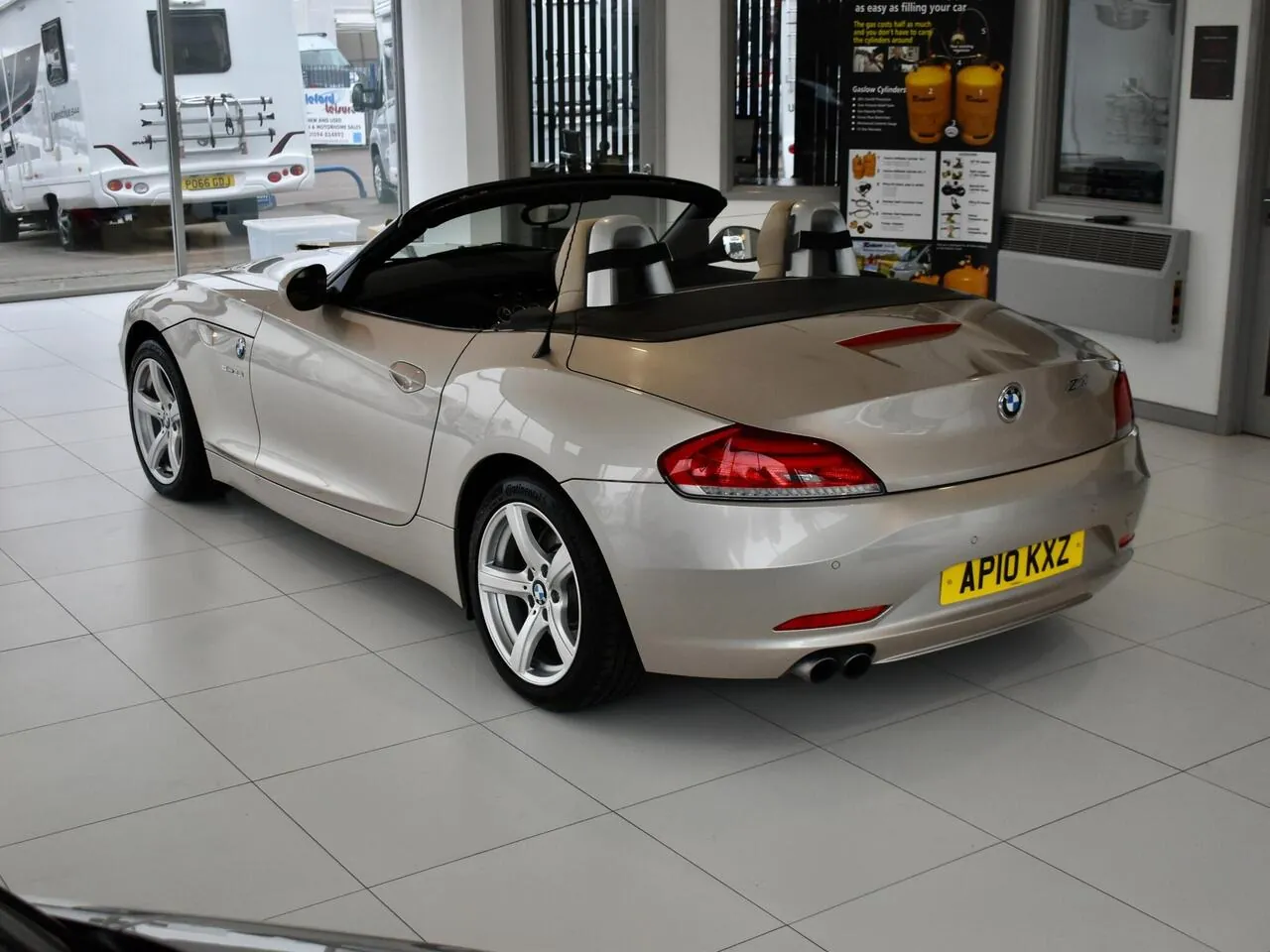 BMW Z4 2010 photo 5