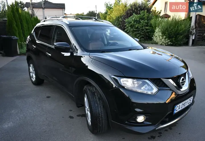 Nissan Rogue 2016 photo 2