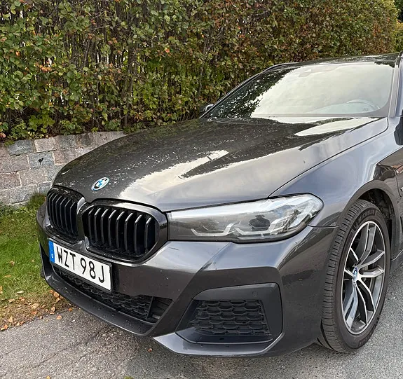 BMW 530E 2022 photo 3