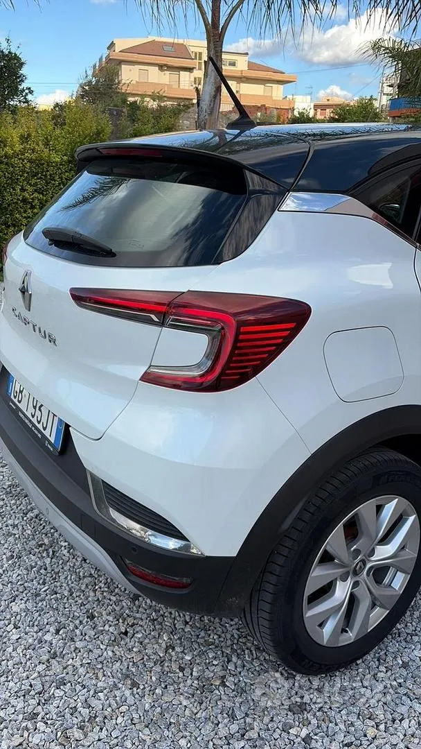 Renault Captur 2020 photo 2