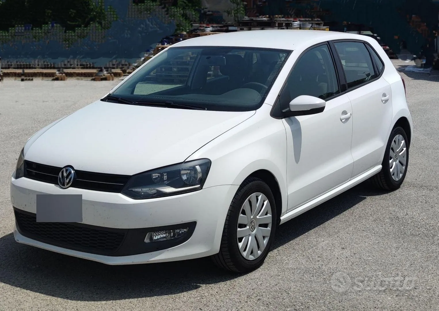 Volkswagen Polo 2012 photo 4