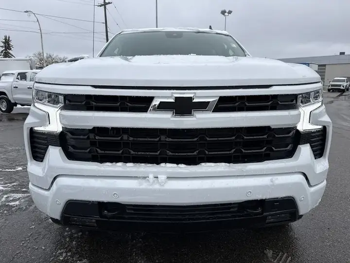 Chevrolet Silverado 1500 2026 photo 2