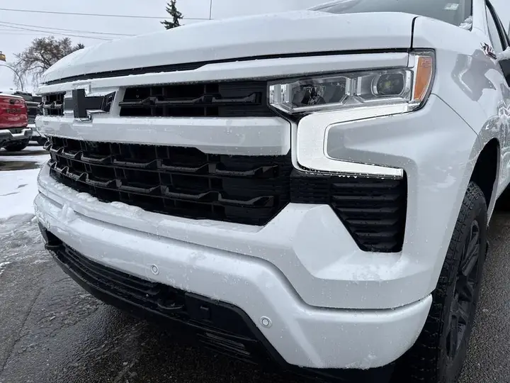 Chevrolet Silverado 1500 2026 photo 3
