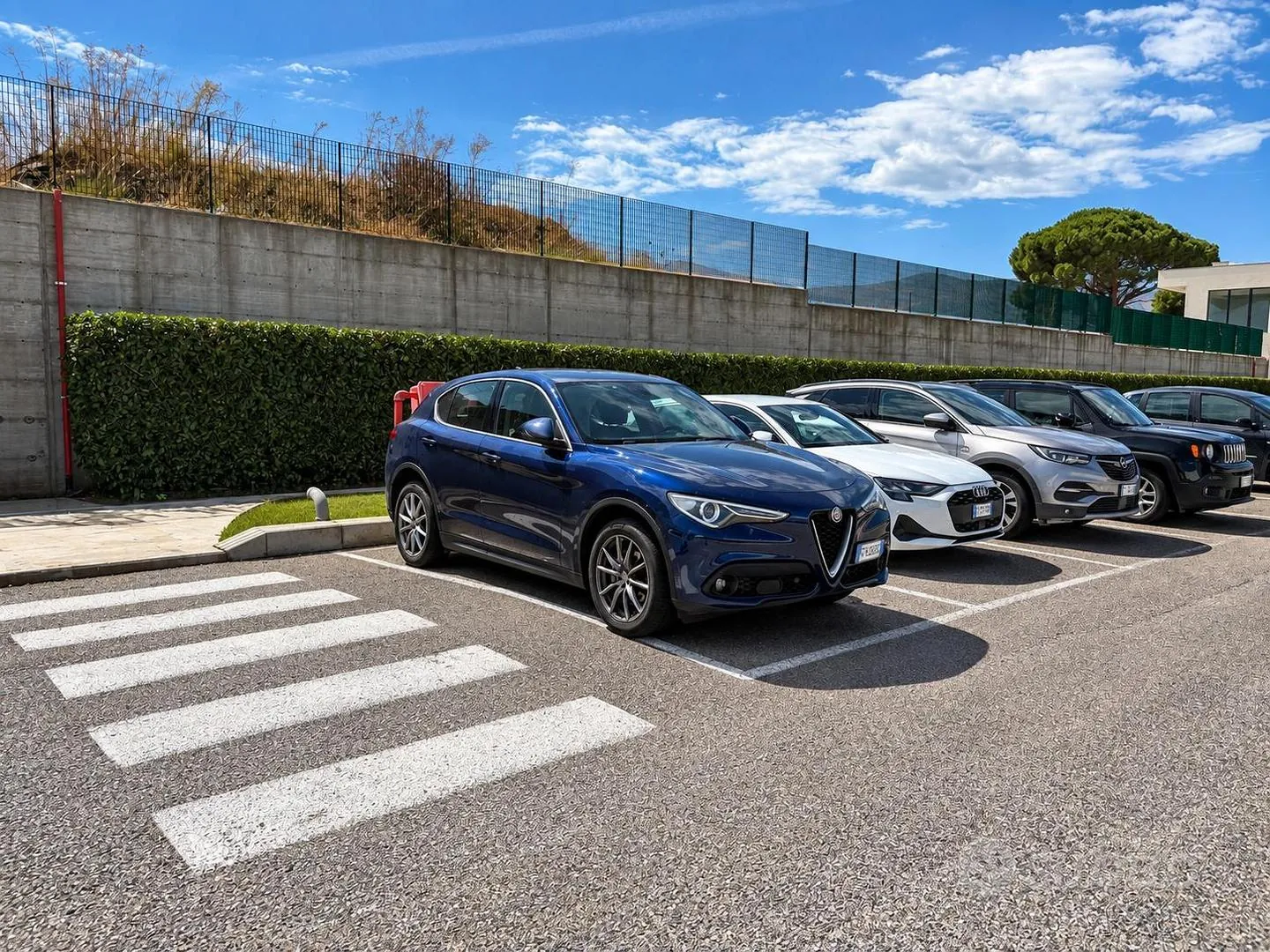 Alfa Romeo Stelvio 2017 photo 3