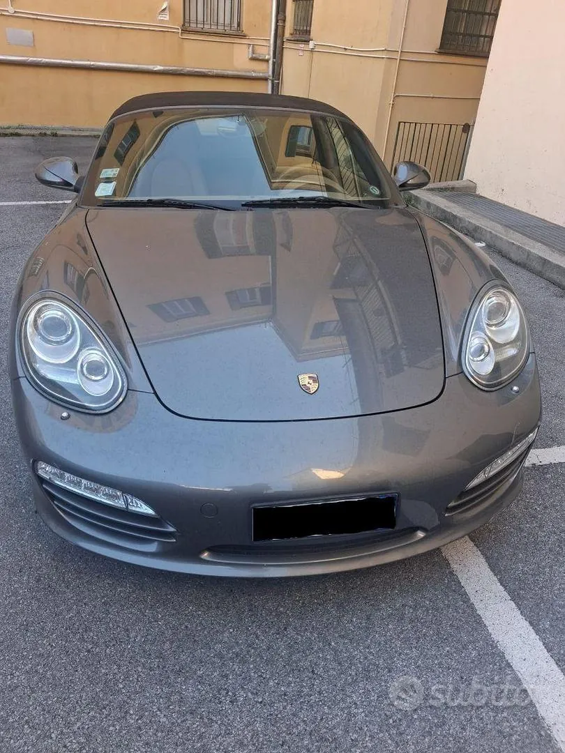 Porsche Boxster 2011 photo 2