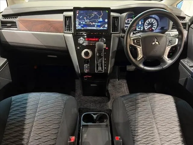 Mitsubishi Delica D 2021 photo 3
