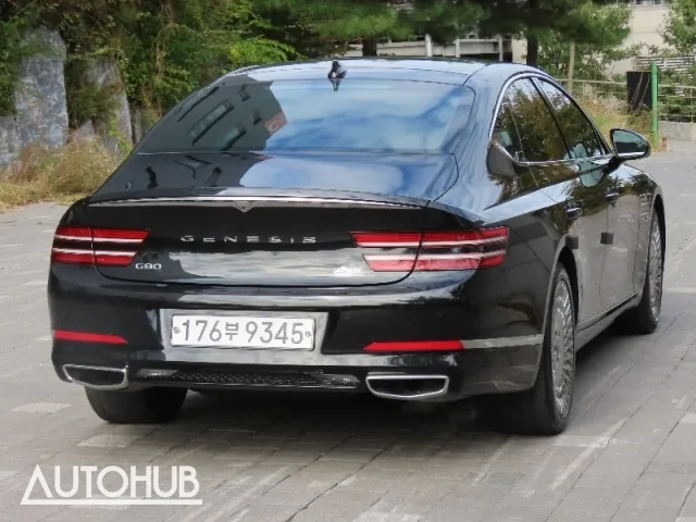 Genesis G80 2020 photo 3