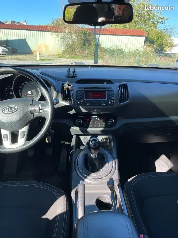 Kia Sportage 2011 photo 3