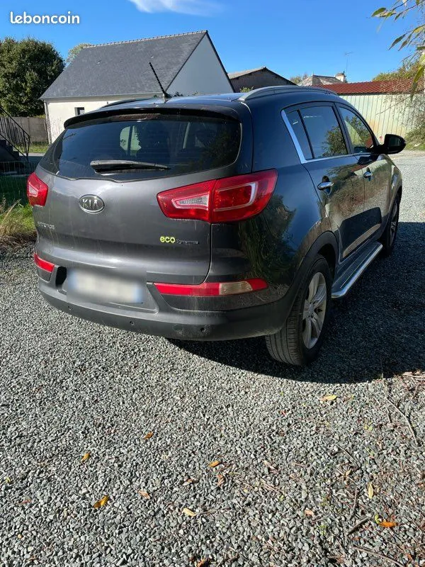 Kia Sportage 2011 photo 2