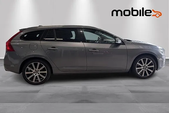 Volvo V60 2018 photo 2