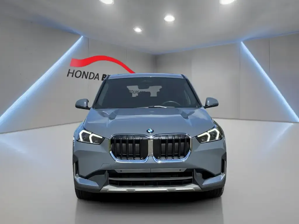 BMW X1 2023 photo 3