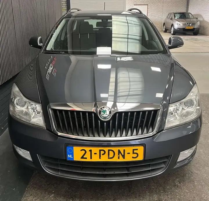 Skoda Octavia 2011 photo 5