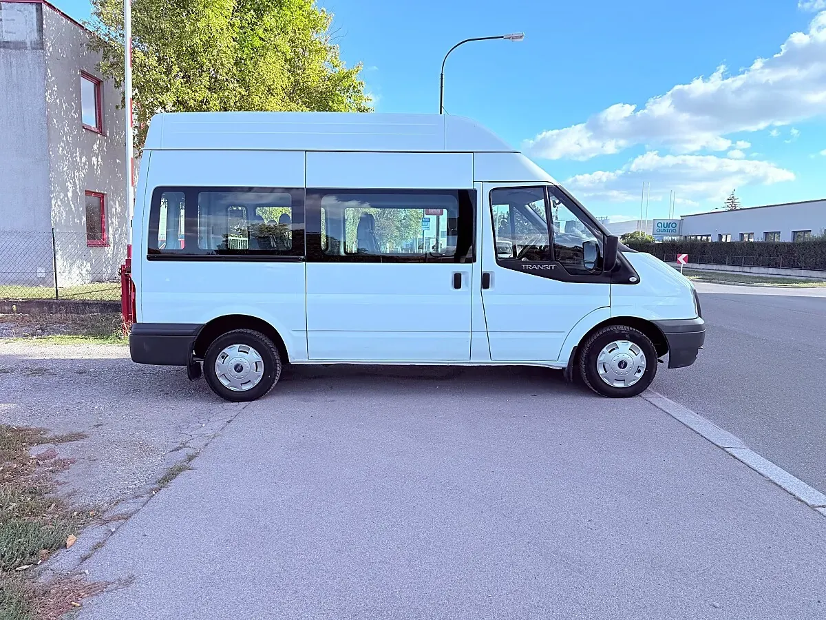 Ford Transit 2011 photo 3