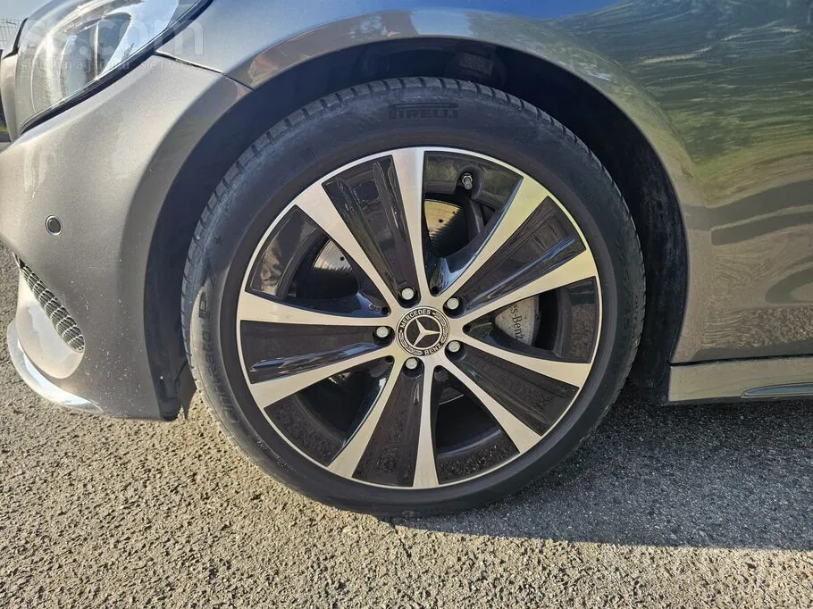 Mercedes-Benz C200 2016 photo 5