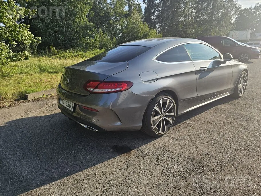 Mercedes-Benz C200 2016 photo 4