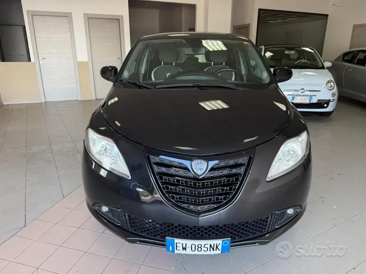 Lancia Ypsilon 2014 photo 3