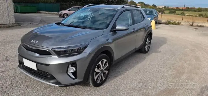 Kia Stonic 2025 photo 3