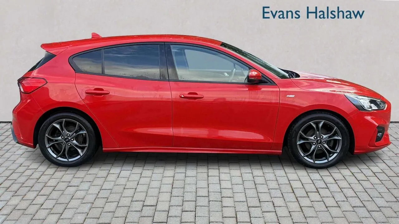 Ford Focus 2019 photo 5