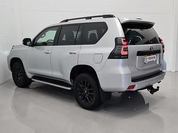 Toyota Land Cruiser 2023 photo 4