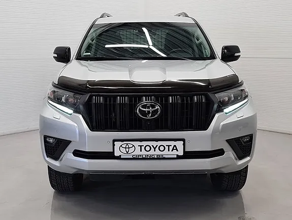 Toyota Land Cruiser 2023 photo 2