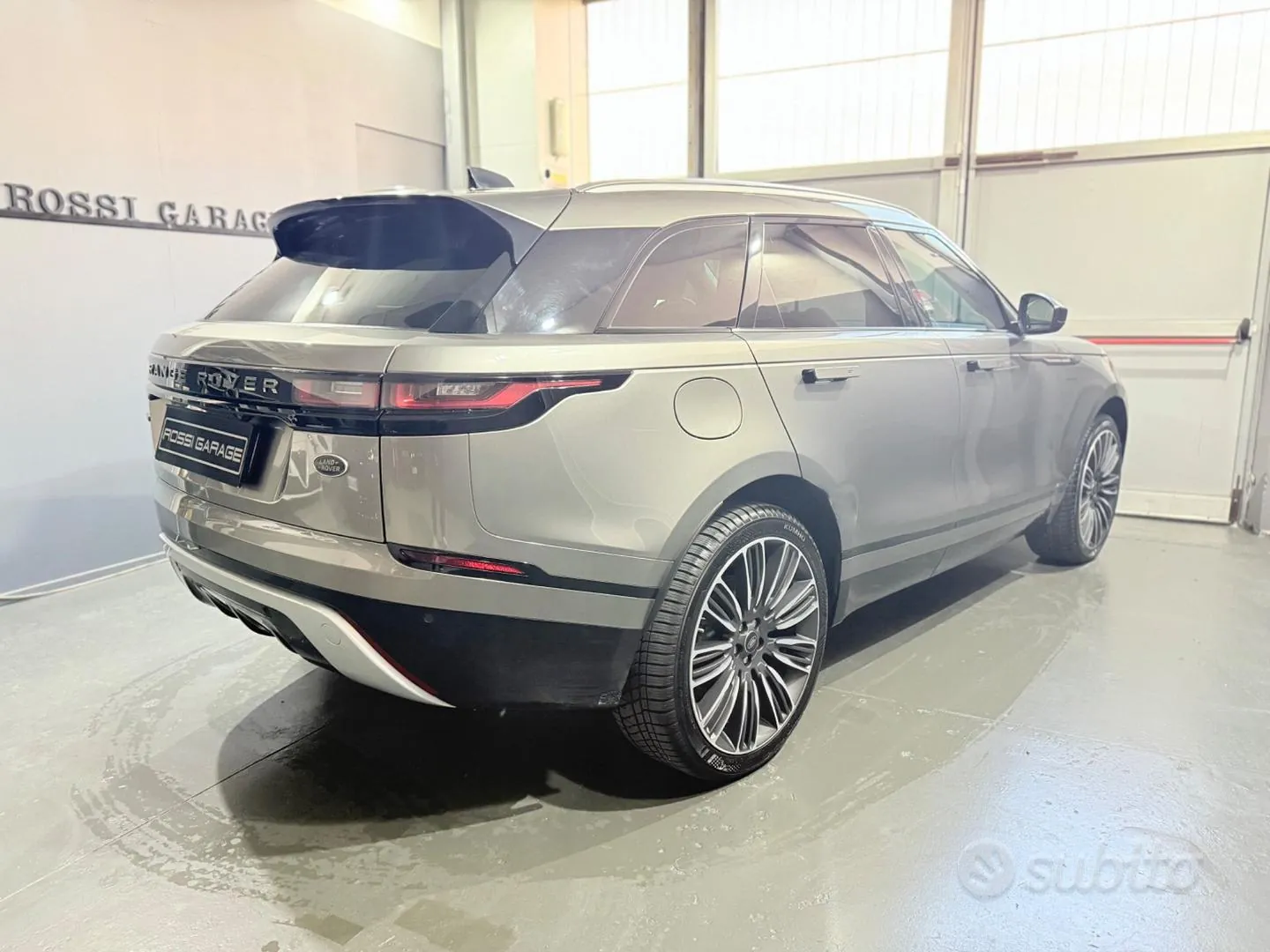 Land Rover Range Rover Velar 2017 photo 4