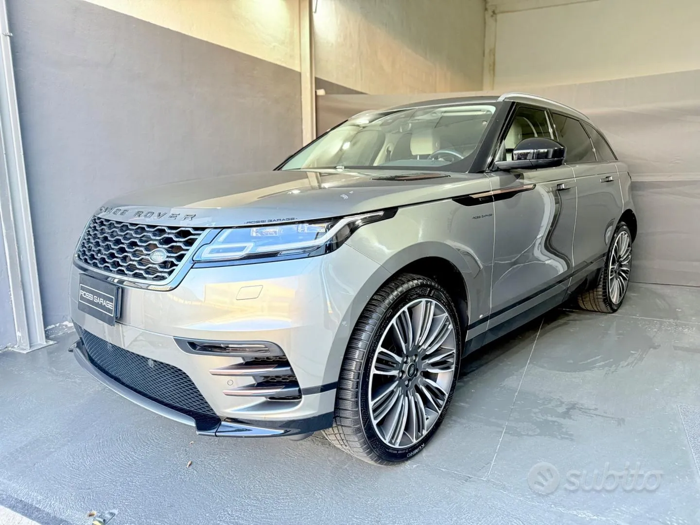 Land Rover Range Rover Velar 2017 photo 3