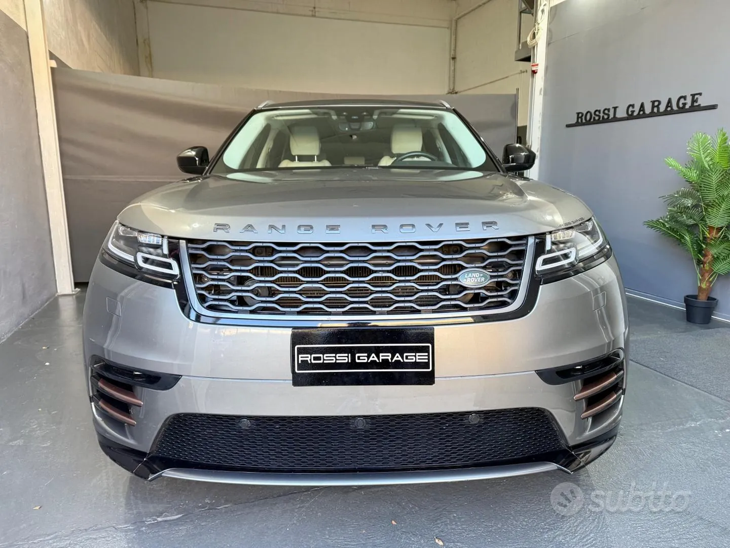 Land Rover Range Rover Velar 2017 photo 2
